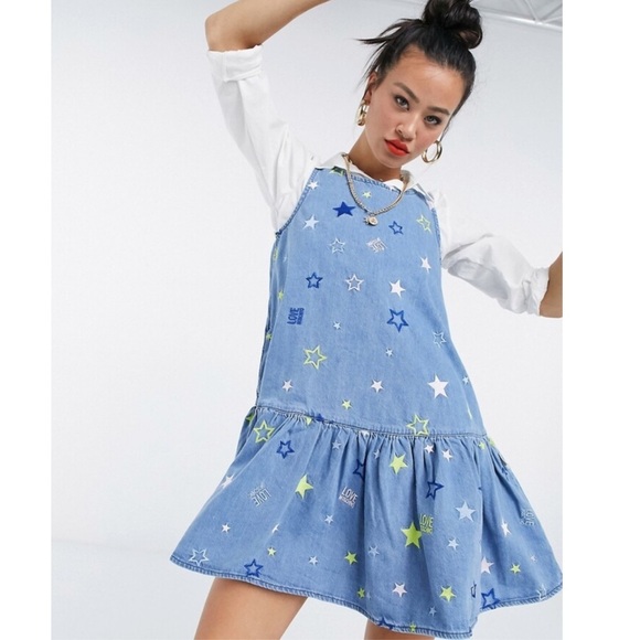 LOVE MOSCHINO Women’s Flounced Embroidered Sleeveless Denim Dress Sz 4 Girly - Picture 4 of 13